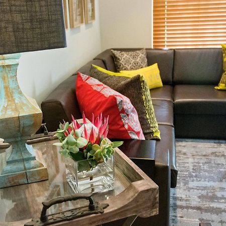 Apartemen 99 m² dengan 2 kamar tidur dan 2 kamar mandi pribadi di Pusat Stellenbosch Bagian luar foto