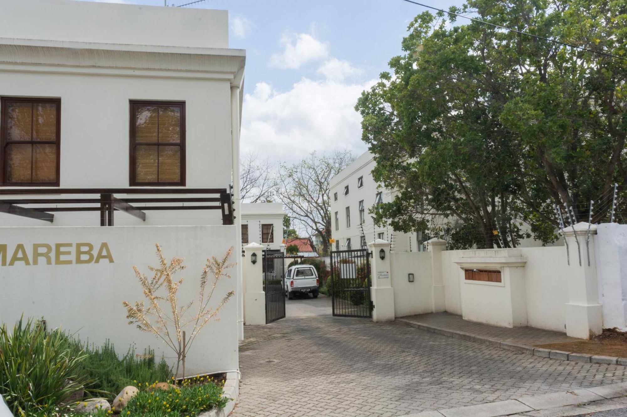 Apartemen 99 m² dengan 2 kamar tidur dan 2 kamar mandi pribadi di Pusat Stellenbosch Bagian luar foto