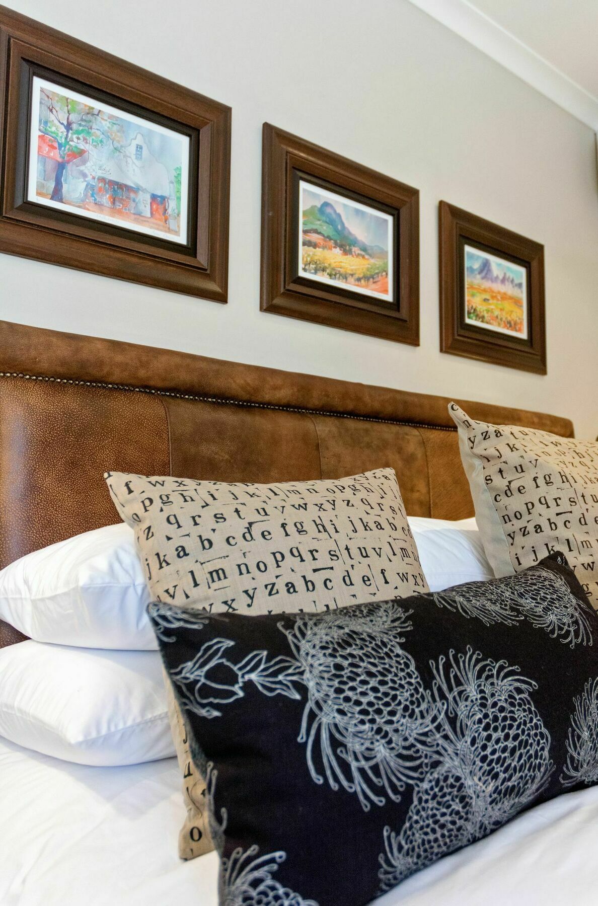 Apartemen 99 m² dengan 2 kamar tidur dan 2 kamar mandi pribadi di Pusat Stellenbosch Bagian luar foto